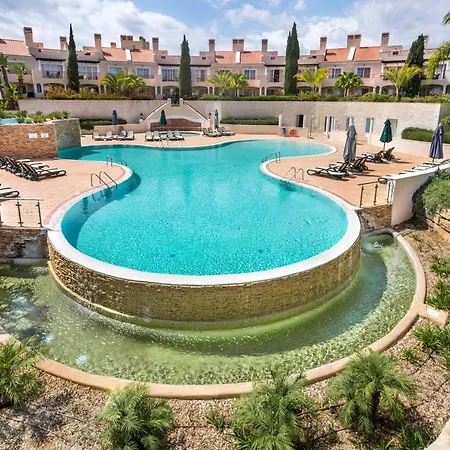 Luxury Apartment With Communal Pool And Terrace Quarteira Exterior photo