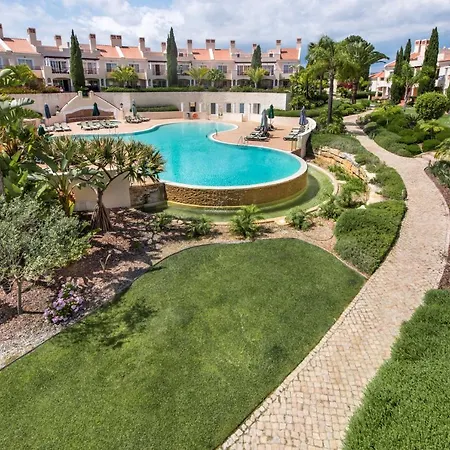 Luxury Apartment With Communal Pool And Terrace Quarteira Exterior photo