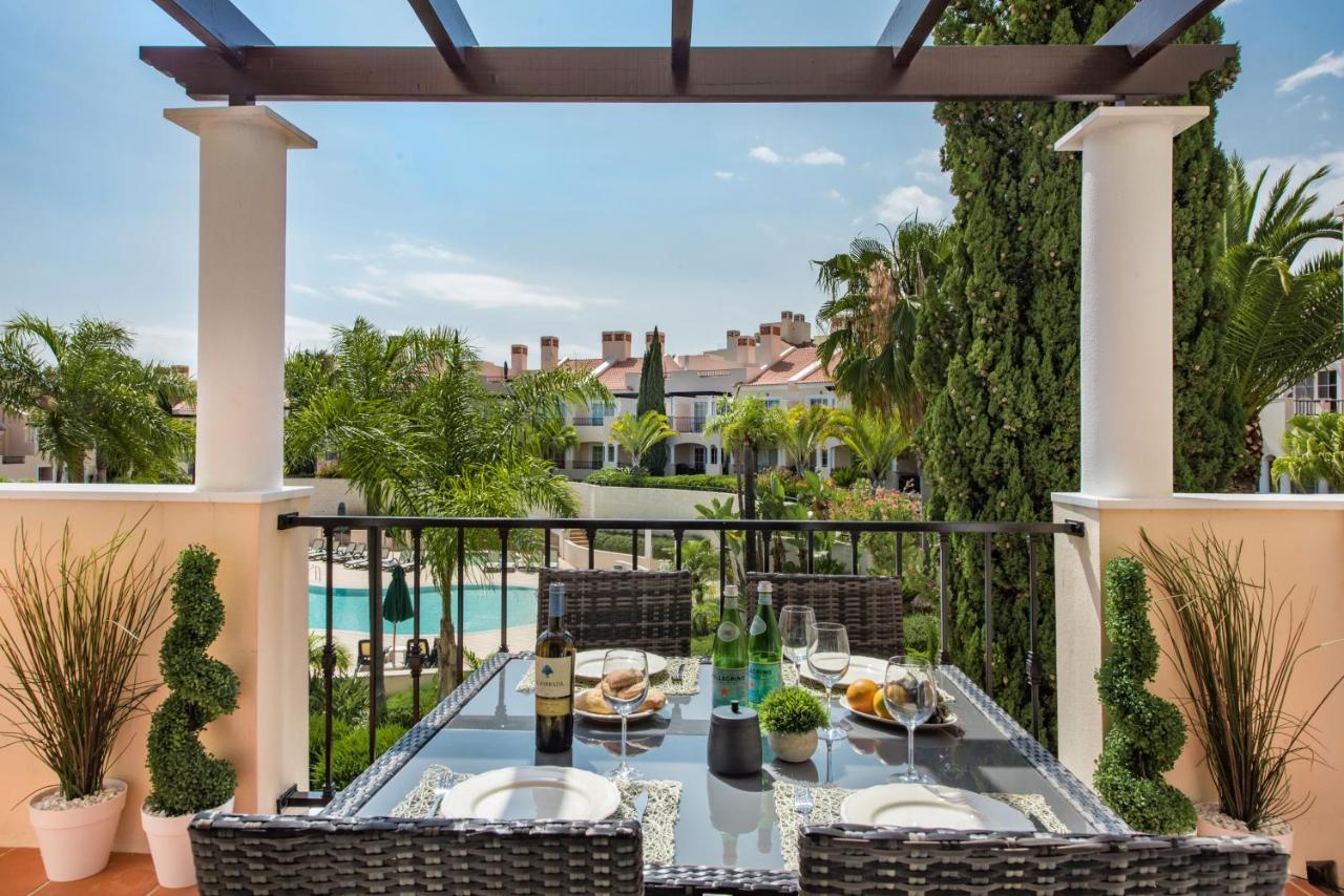 Luxury With Communal Pool And Terrace Apartamento *