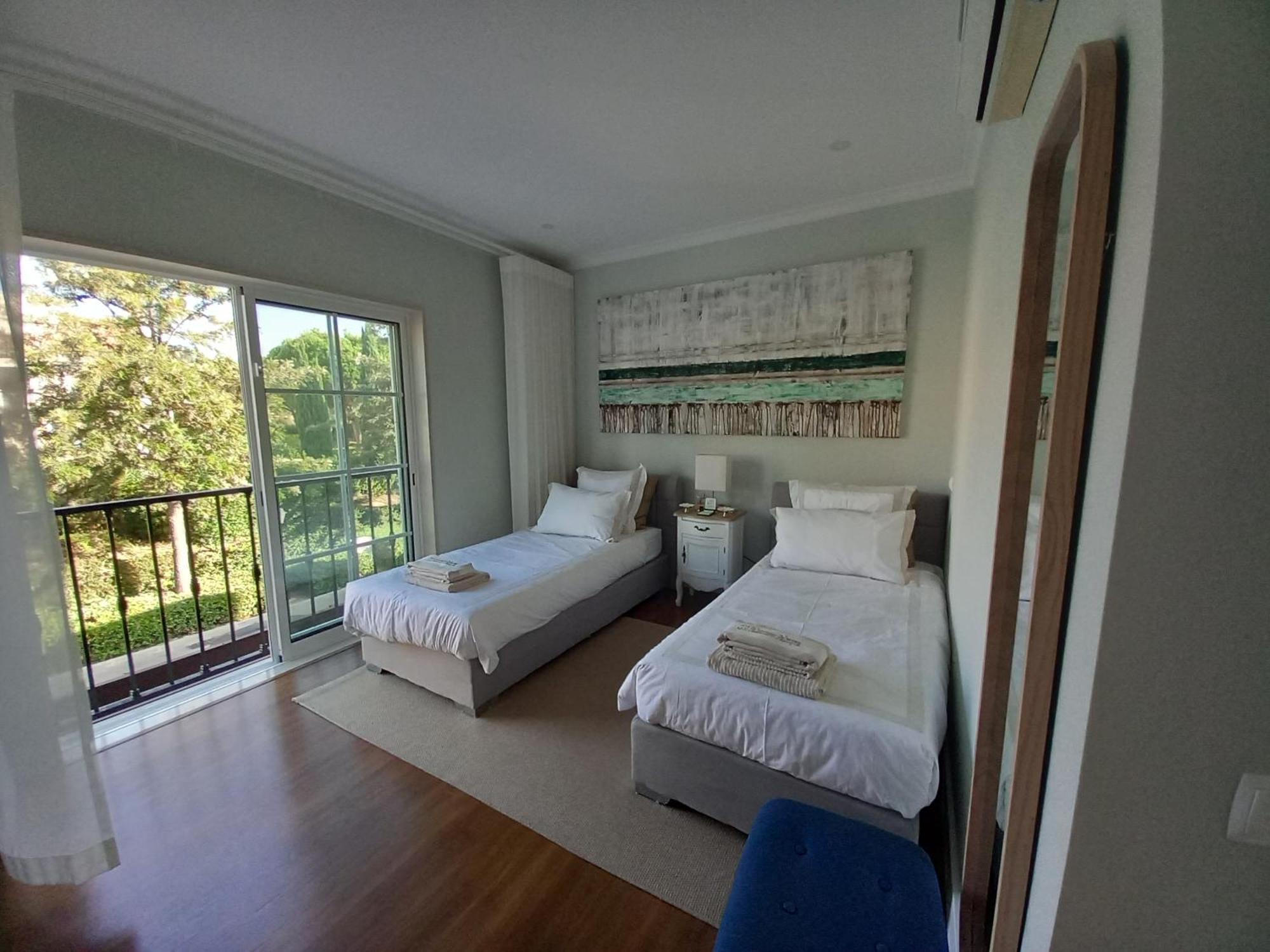 Luxury With Communal Pool And Terrace *