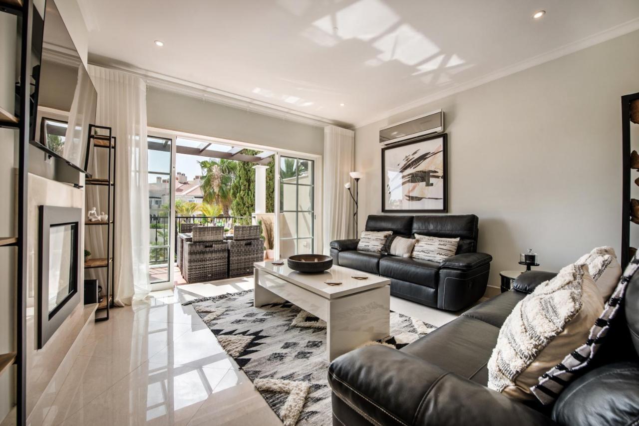 Apartamento Luxury With Communal Pool And Terrace Quarteira